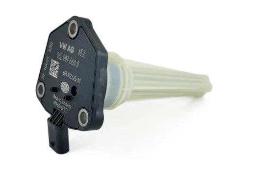 NEW AUDI A5 8W6 CABRIO OIL PRESSURE SENSOR 05L907660A ORIGINAL