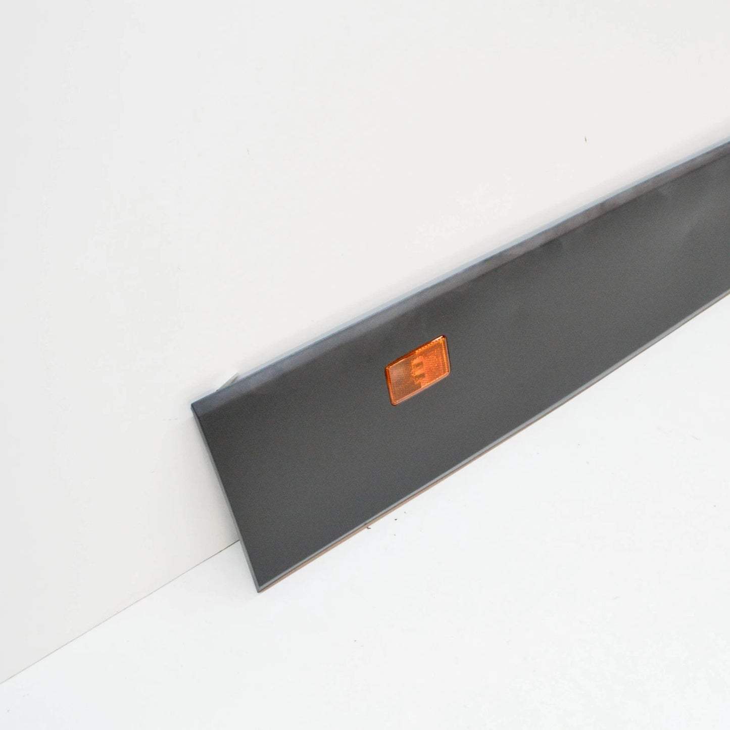 NEW VW CRAFTER FLATBED SZ FRONT RIGHT DOOR LOWER TRIM 7C0854940E9B9