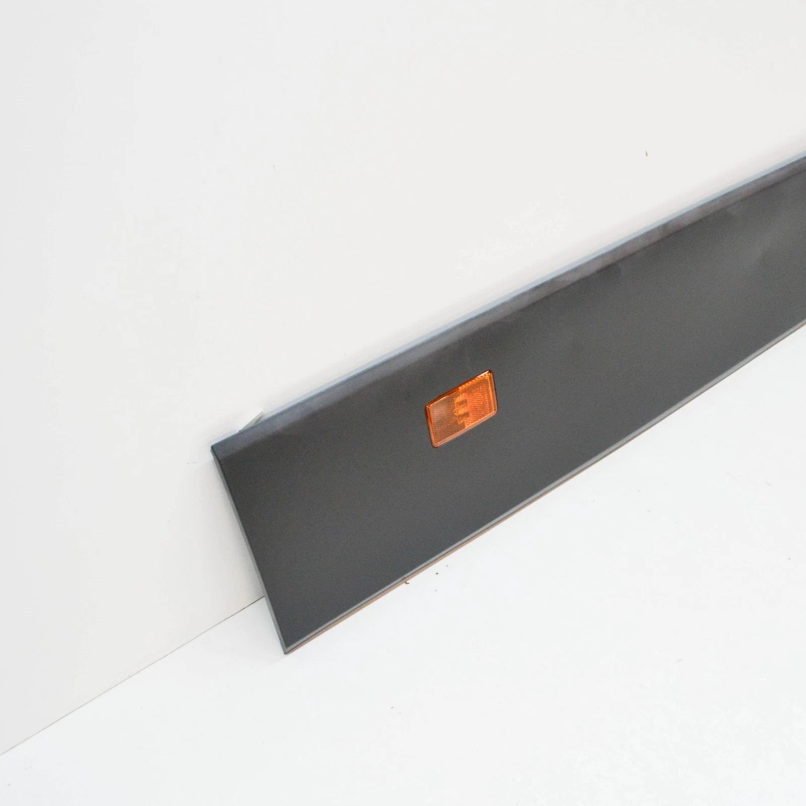 NEW VW CRAFTER FLATBED SZ FRONT RIGHT DOOR LOWER TRIM 7C0854940E9B9