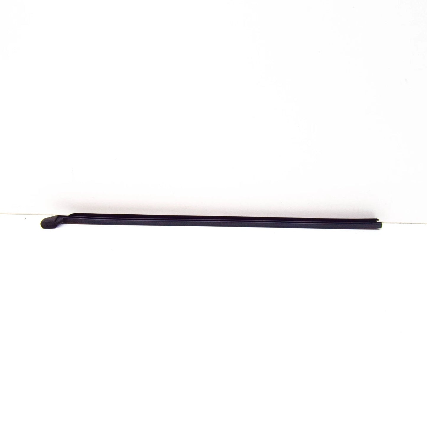 NEW BMW 3 E30 CABRIO LEFT WINDOW SEAL 51361922167 ORIGINAL