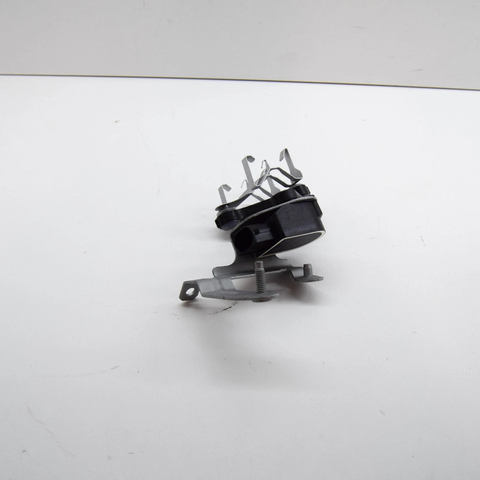 NEW MERCEDES-BENZ E W213 REAR LEFT HEIGHT LEVEL SENSOR A2139056707 ORIGINAL