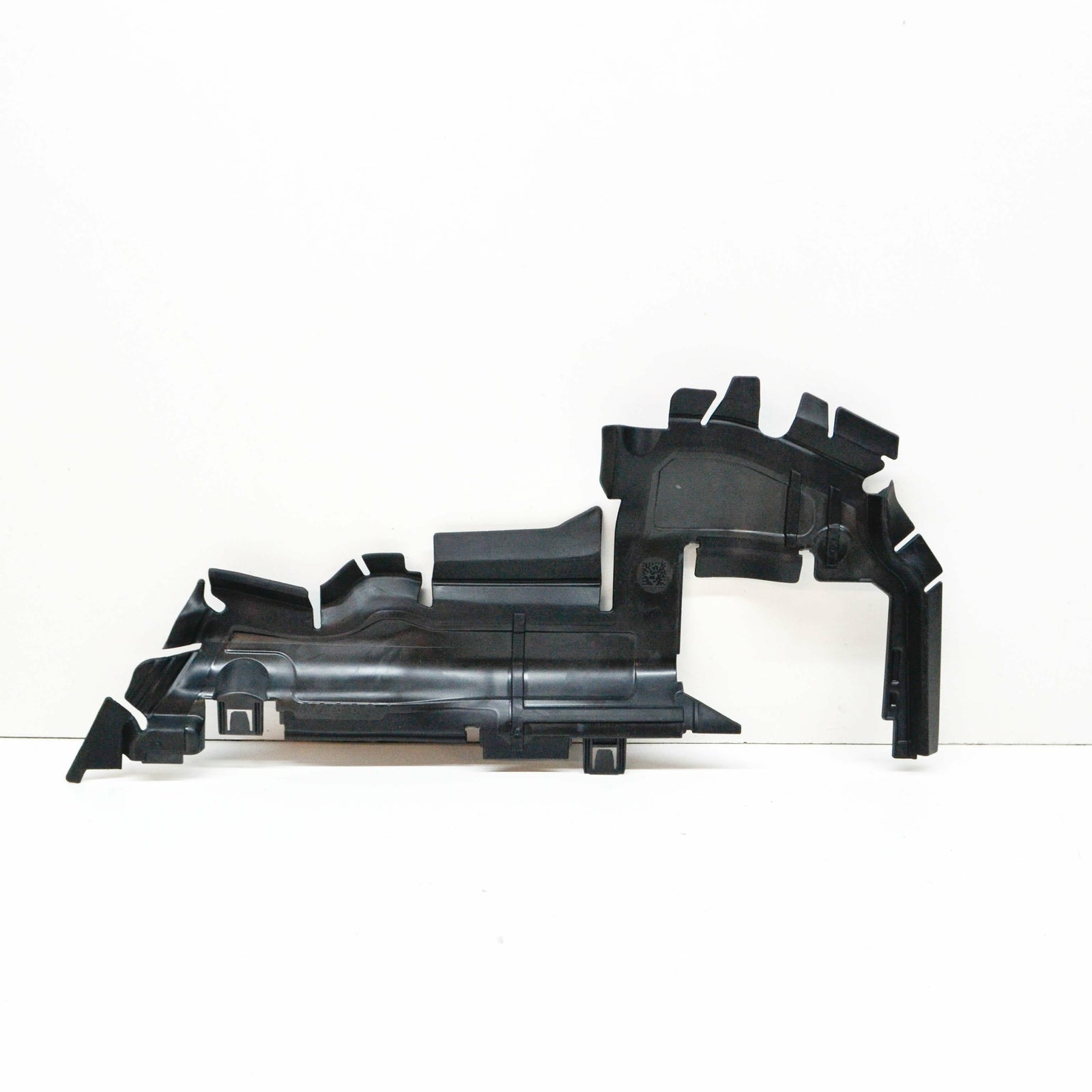 NEW AUDI S5 8W6 RIGHT OUTER RADIATOR SUPPORT BAFFLE 8W6121284AP ORIGINAL