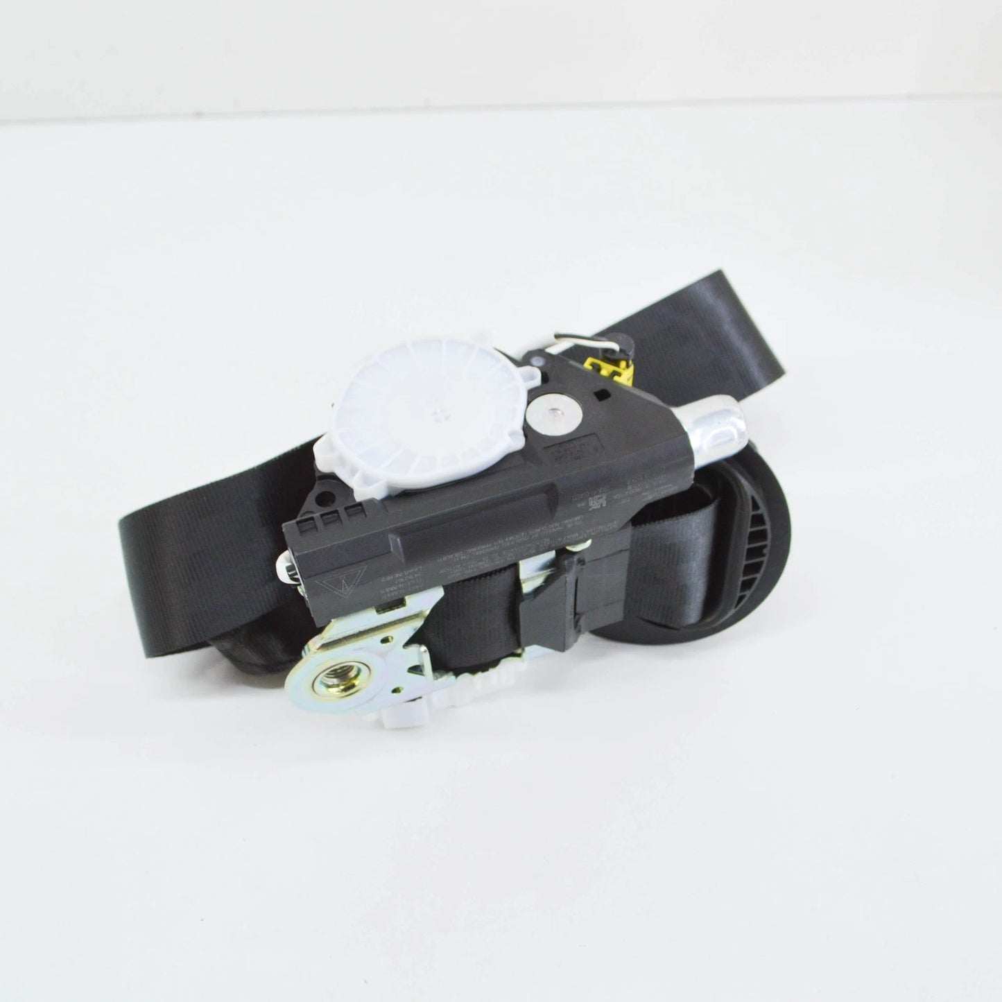 NEW VOLKSWAGEN POLO 6R FRONT RIGHT SEATBELT 6R3857706BRAA ORIGINAL