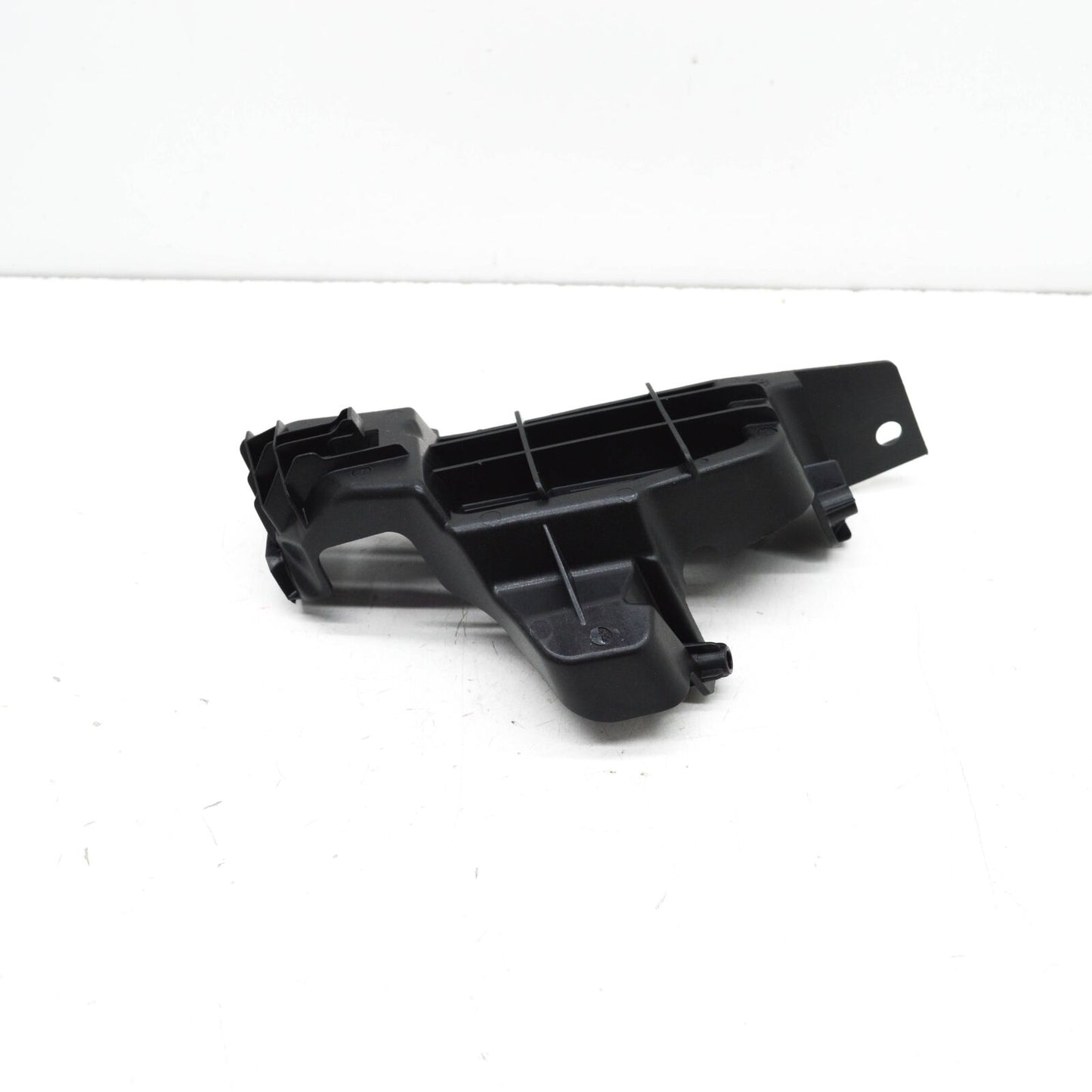 NEW AUDI A3 LIMOUSINE 8Y FRONT RIGHT CARRIER GUIDE 8Y0807184A ORIGINAL
