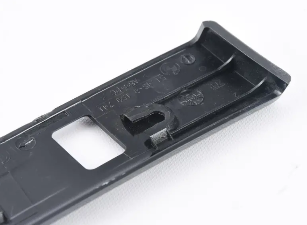 new bmw 5 e39 front left dashboard glove box trim 8186356 51458186356 original