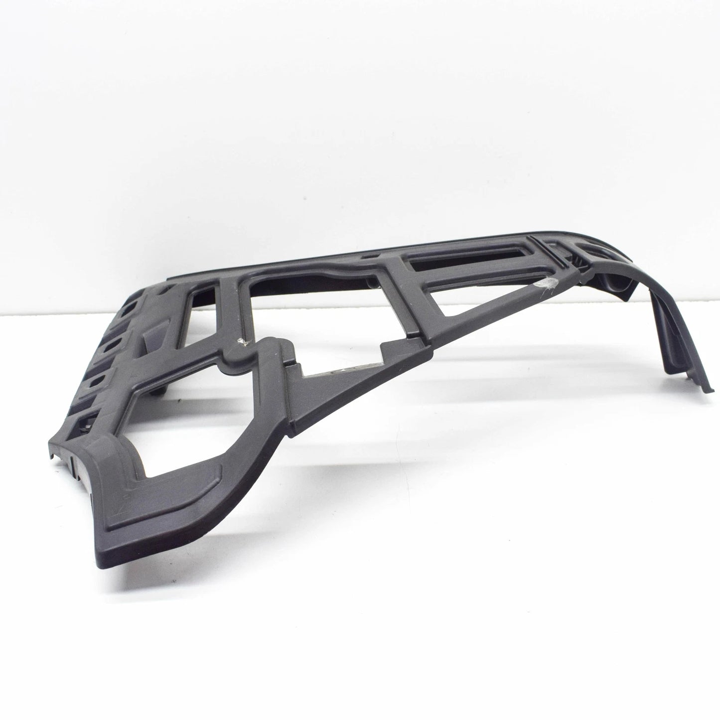 NEW VOLKSWAGEN EOS LEFT BUMPER BRACKET 1Q0807177A