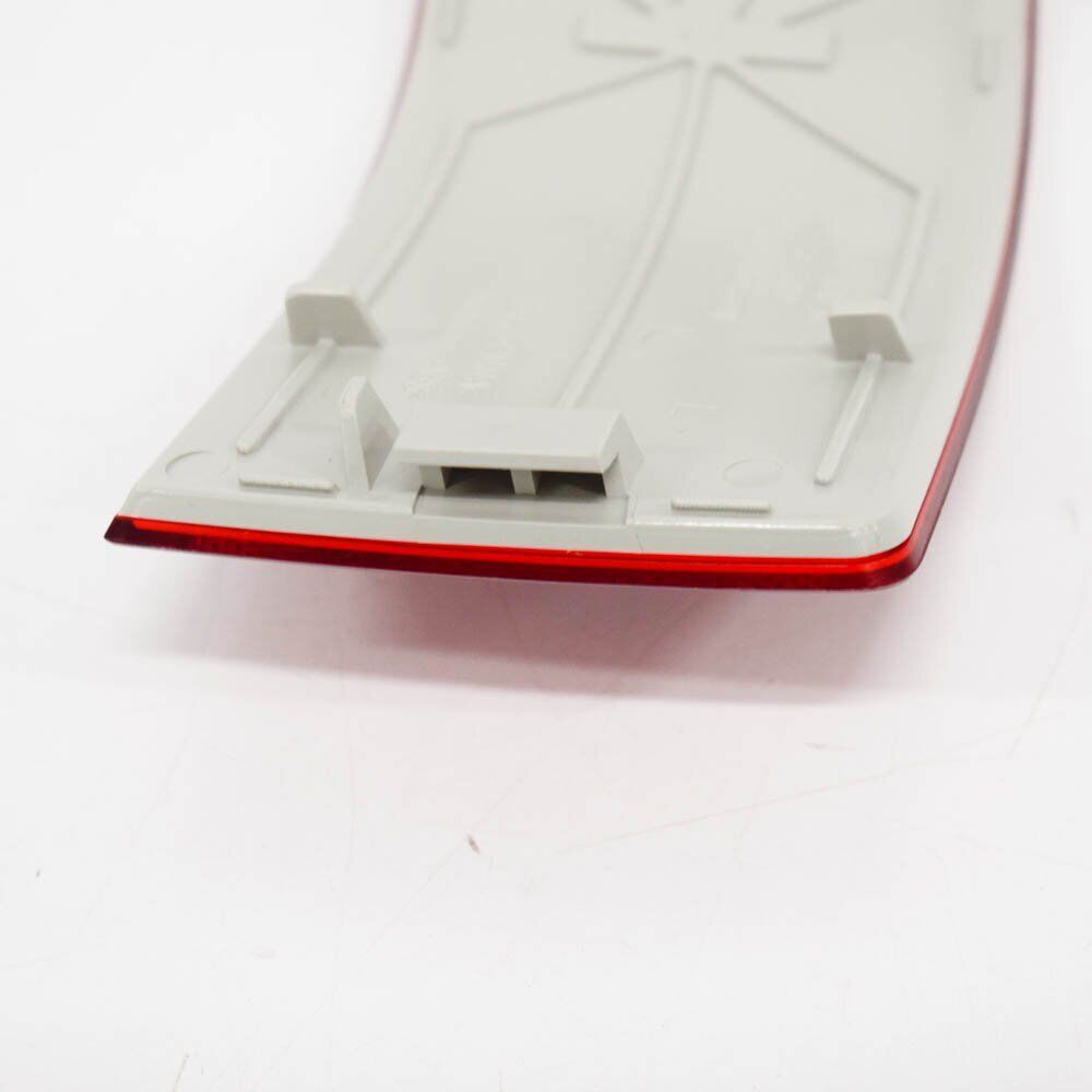 NEW MB GLK-CLASS X204 REAR BUMPER LEFT REFLECTOR A2048200174 ORIGINAL