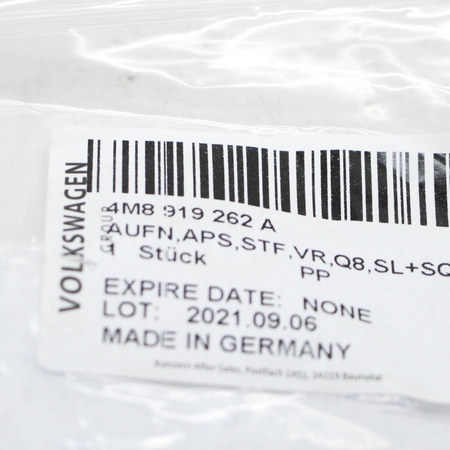 NEW AUDI Q8 FRONT BUMPER RIGHT PARKTRONIC HOLDER 4M8919262A ORIGINAL