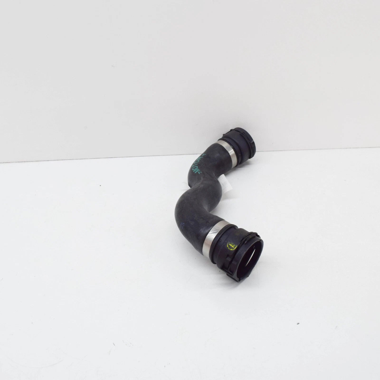 NEW BMW 3 E46 COOLING SYSTEM WATER HOSE 11532247851 ORIGINAL