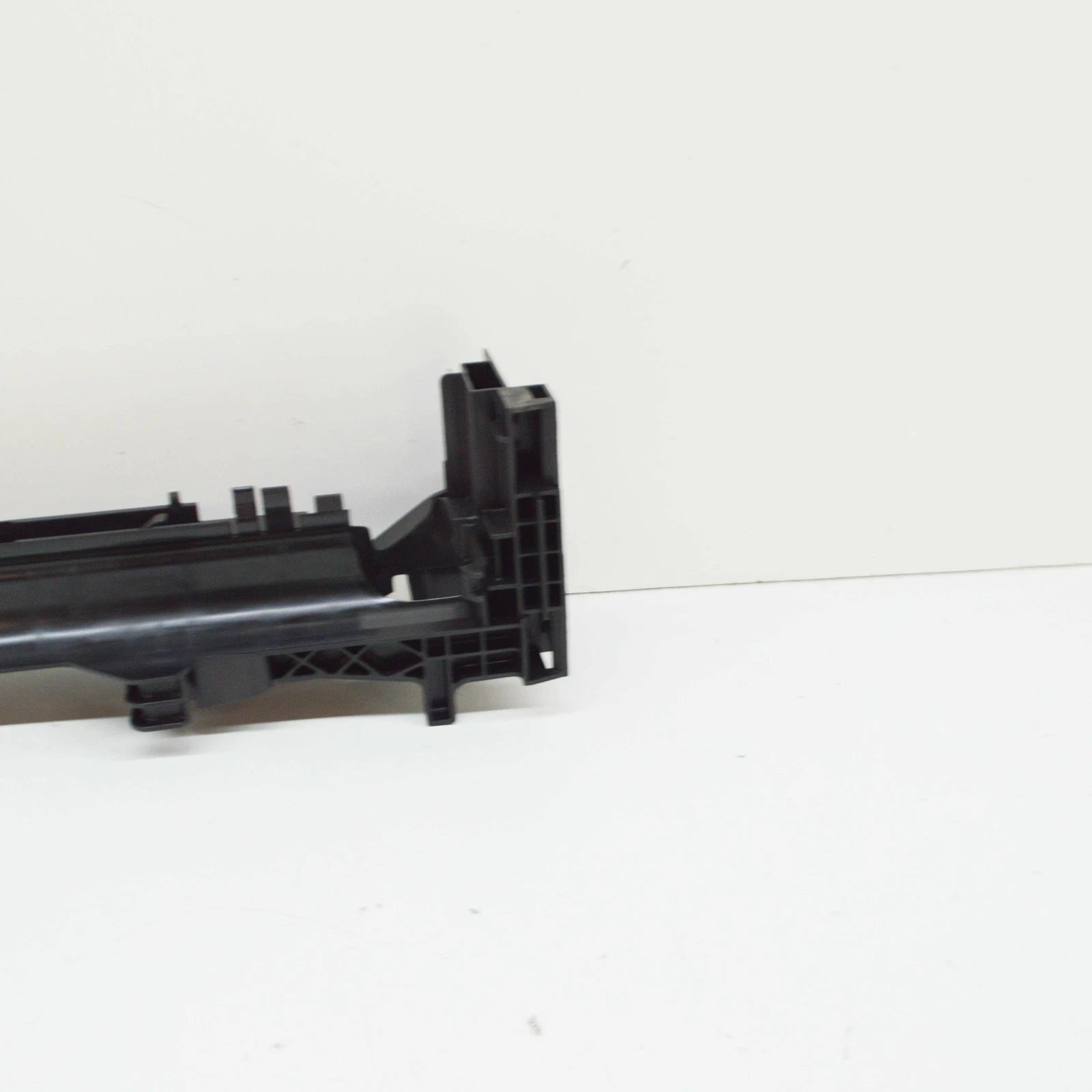 NEW MB C-CLASS W205 FRONT RADIATOR RIGHT FRAME A099504221864 2015 ORIGINAL