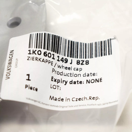 VOLKSWAGEN CLASSIXS 17" WHEEL CENTER CAP 1K0601149J NEW