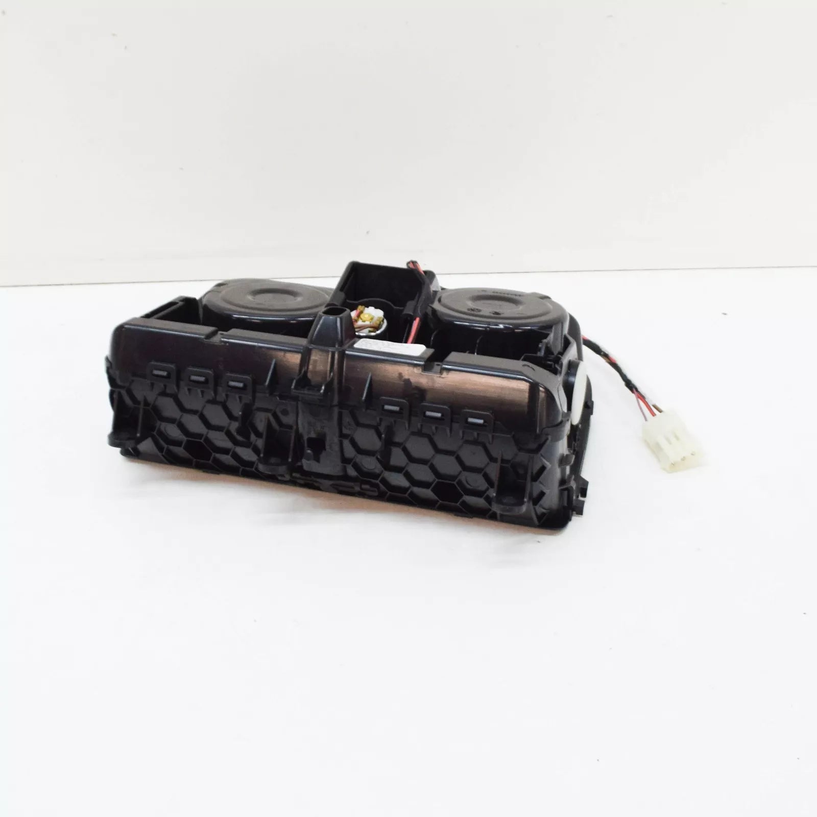 NEW BMW 5 F10 CENTER CONSOLE CUP HOLDER 9241714 51169241714 2012 ORIGINAL