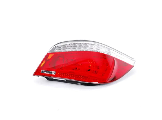 NEW BMW 5 E60 REAR RIGHT TAILLIGHT 7361594 63217361594 ORIGINAL