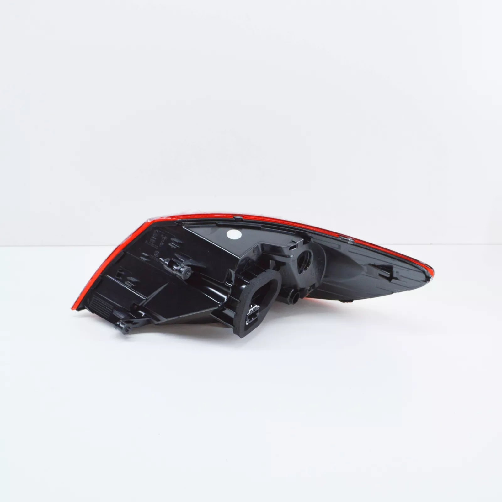 NEW VW CC 35 REAR LEFT TAILLIGHT 3C8945207AD ORIGINAL