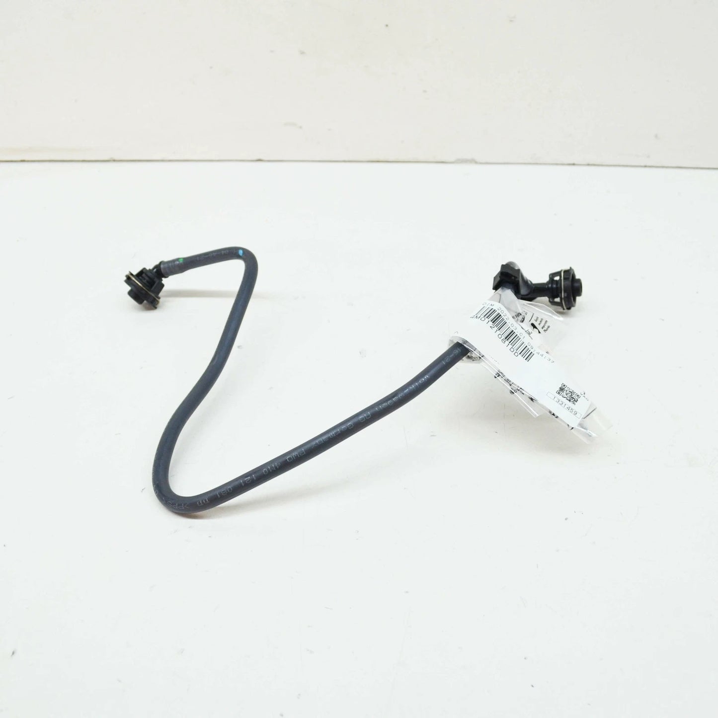 NEW AUDI Q8 ENGINE COOLANT HOSE PIPE 4M0121081DD ORIGINAL