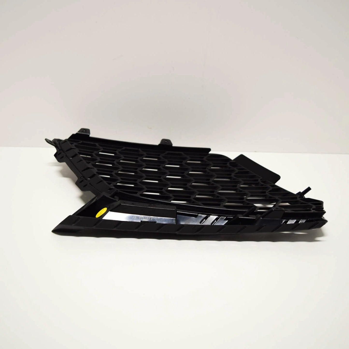 NEW AUDI R8 4S FRONT BUMPER LEFT GRILLE 4S0807683C9B9