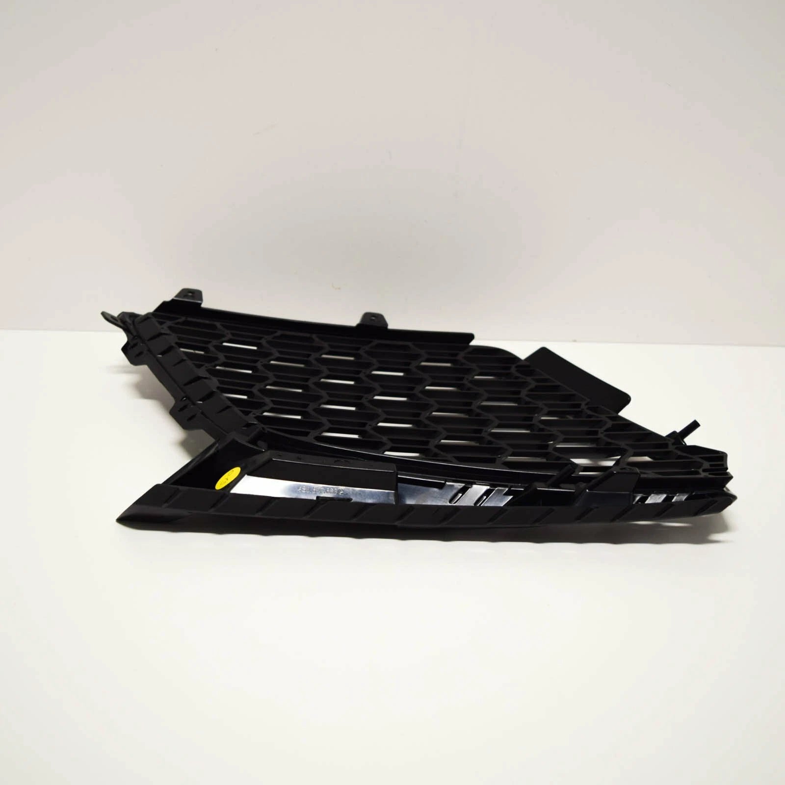 NEW AUDI R8 4S FRONT BUMPER LEFT GRILLE 4S0807683C9B9