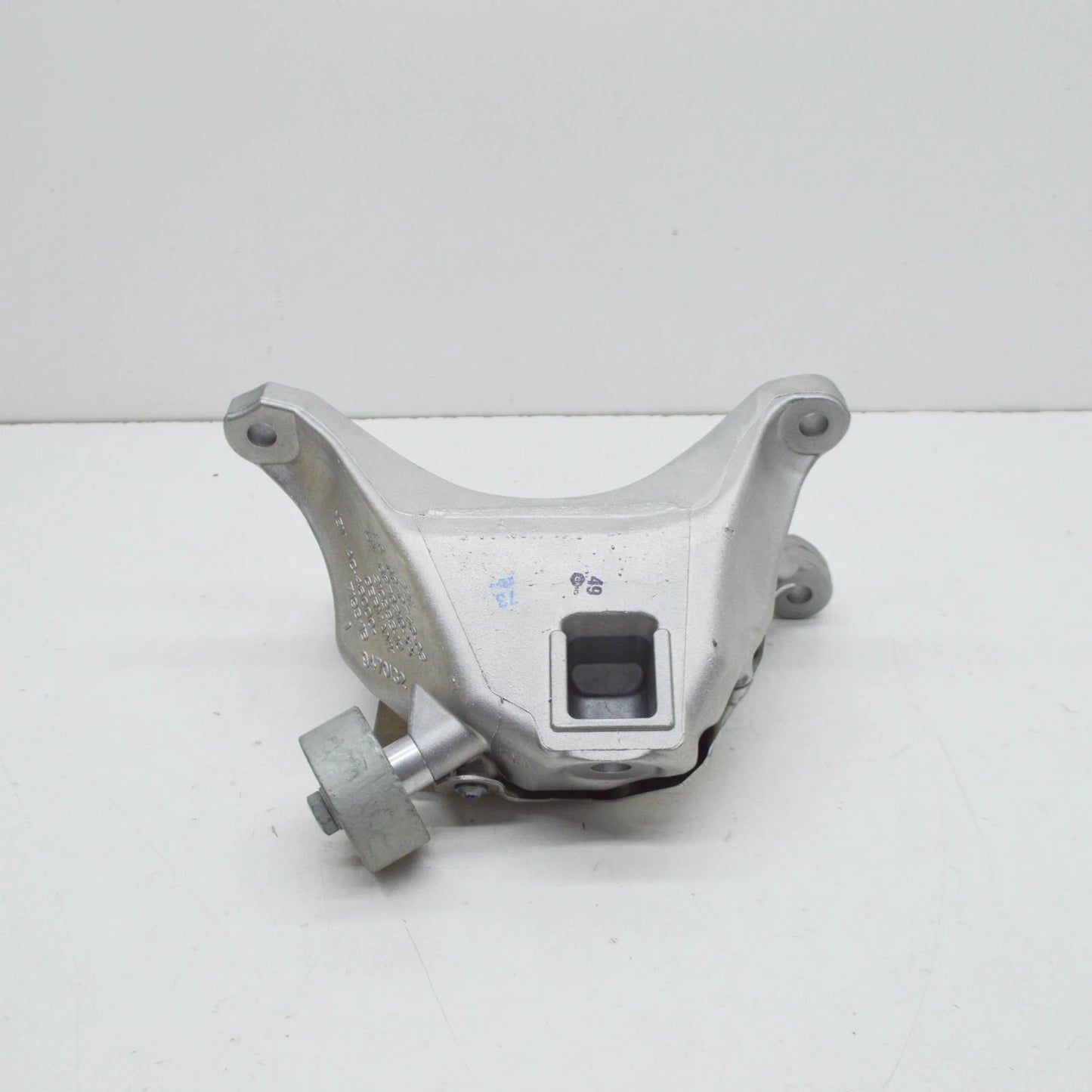 NEW BMW 4 COUPE G22 ENGINE RIGHT SIDE BRACKET 22119470132 ORIGINAL