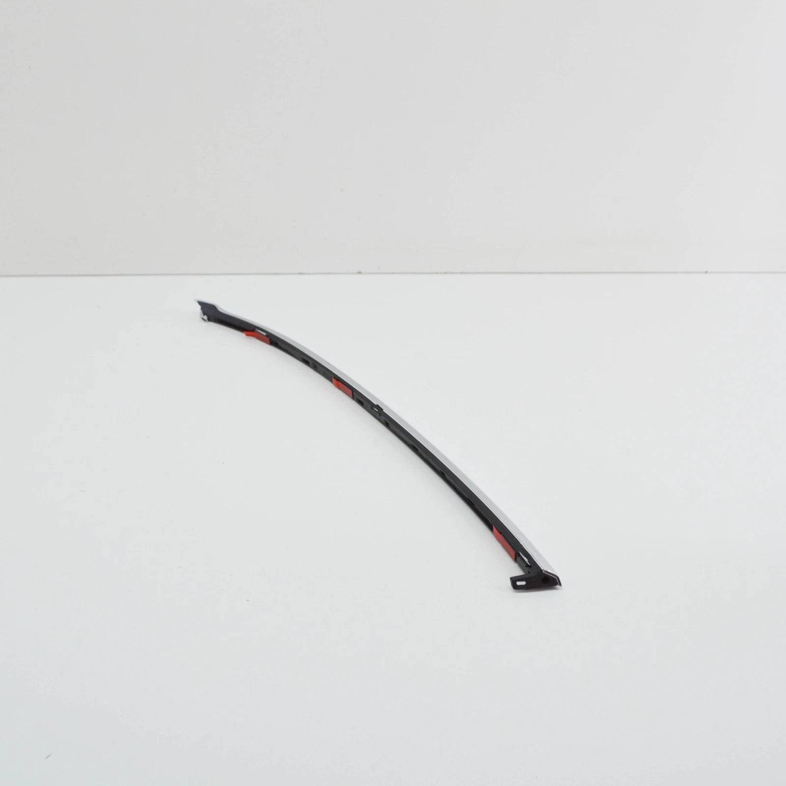 NEW VOLKSWAGEN TIGUAN AD MK2 FRONT LEFT HEADLIGHT LOWER TRIM 5NA998119A ORIGINAL