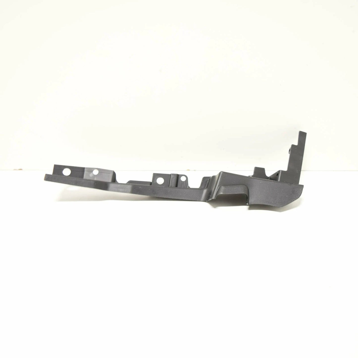 NEW AUDI A8 4H D5 FRONT LEFT BUMPER STRIKER PLATE BRACKET 4N0807629A ORIGINAL