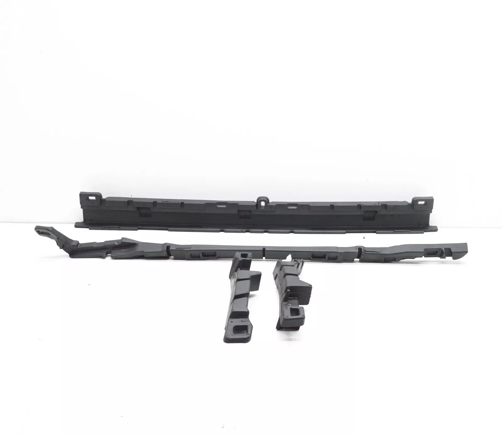 NEW AUDI E-TRON SPORTBACK GEA FRONT BUMPER FOAM PART 4KE807912A ORIGINAL