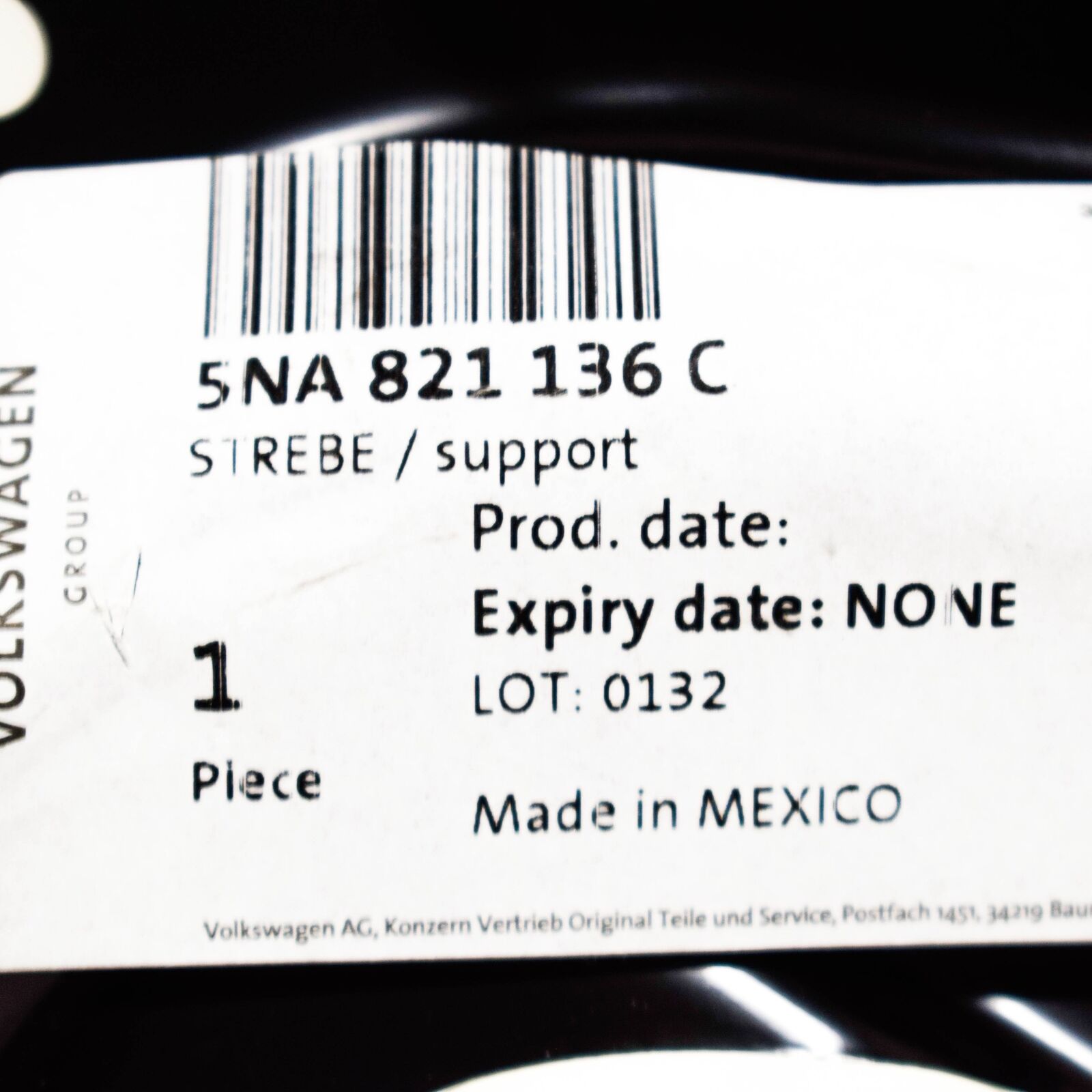 NEW VOLKSWAGEN TIGUAN MK2 FRONT RIGHT FENDER WING BRACKET 5NA821136C ORIGINAL