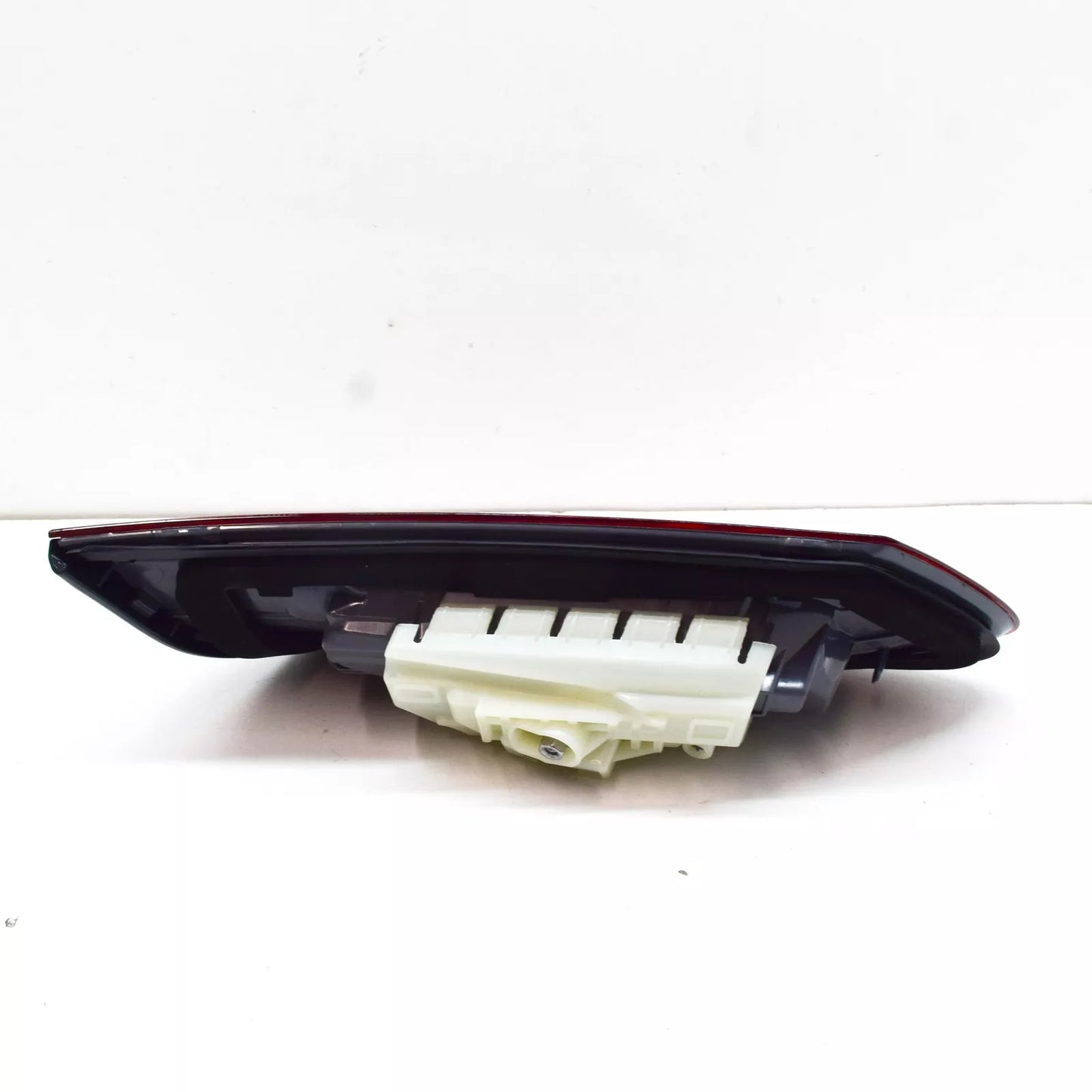 NEW MB E CABRIO A238 REAR RIGHT TAILGATE TAILLIGHT A2389061501 ORIGINAL