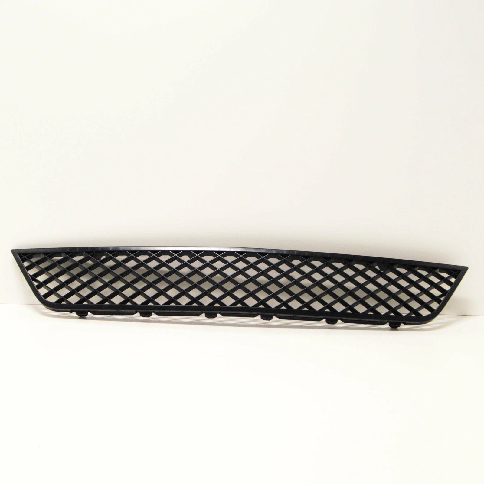 NEW MERCEDES BENZ VIANO W639 FRONT BUMPER LOWER GRILLE A63988501539B51