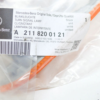 NEW MERCEDES-BENZ E-CLASS W211 FRONT BUMPER LEFT TURN SIGNAL A2118200121