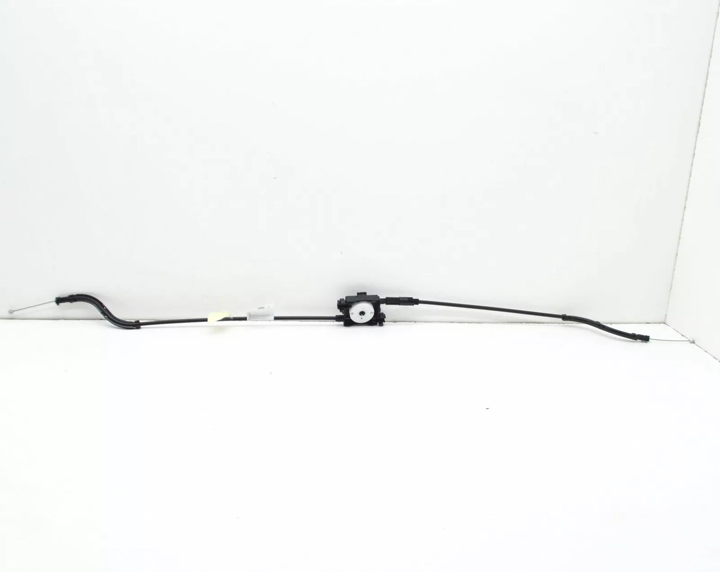 NEW VOLKSWAGEN T-ROC FRONT BONNET HOOD LID LOCK CABLE 2GA823531