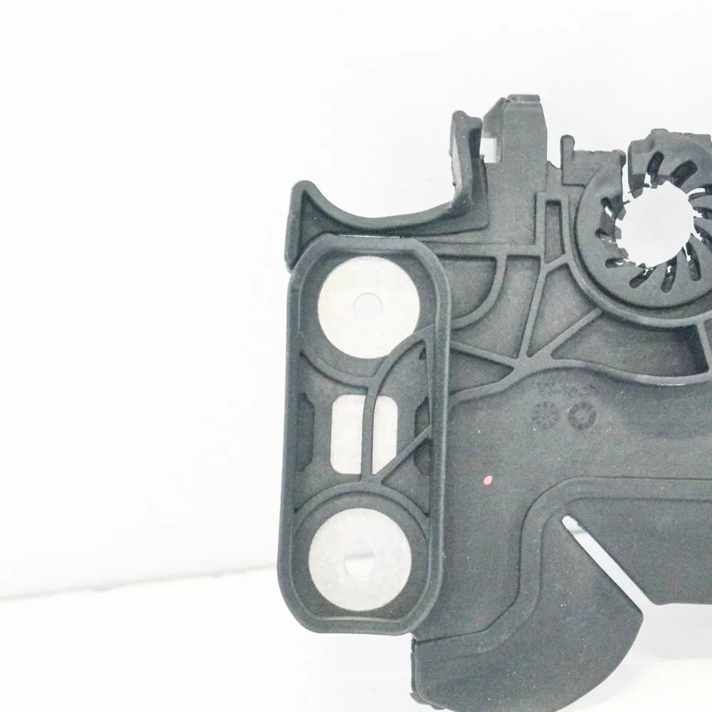 NEW MERCEDES BENZ S CLASS S63 AMG OIL COOLER BRACKET A2175050040