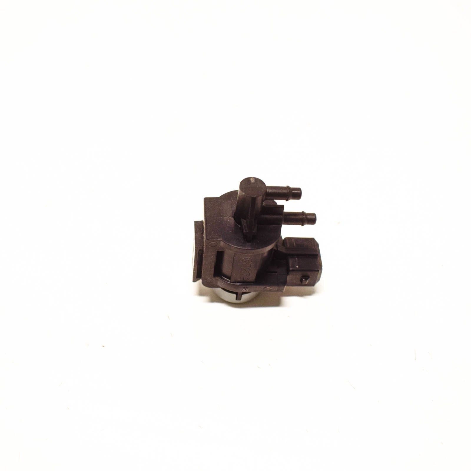 NEW AUDI A4 B5 SOLENOID VALVE 1J0906283A ORIGINAL