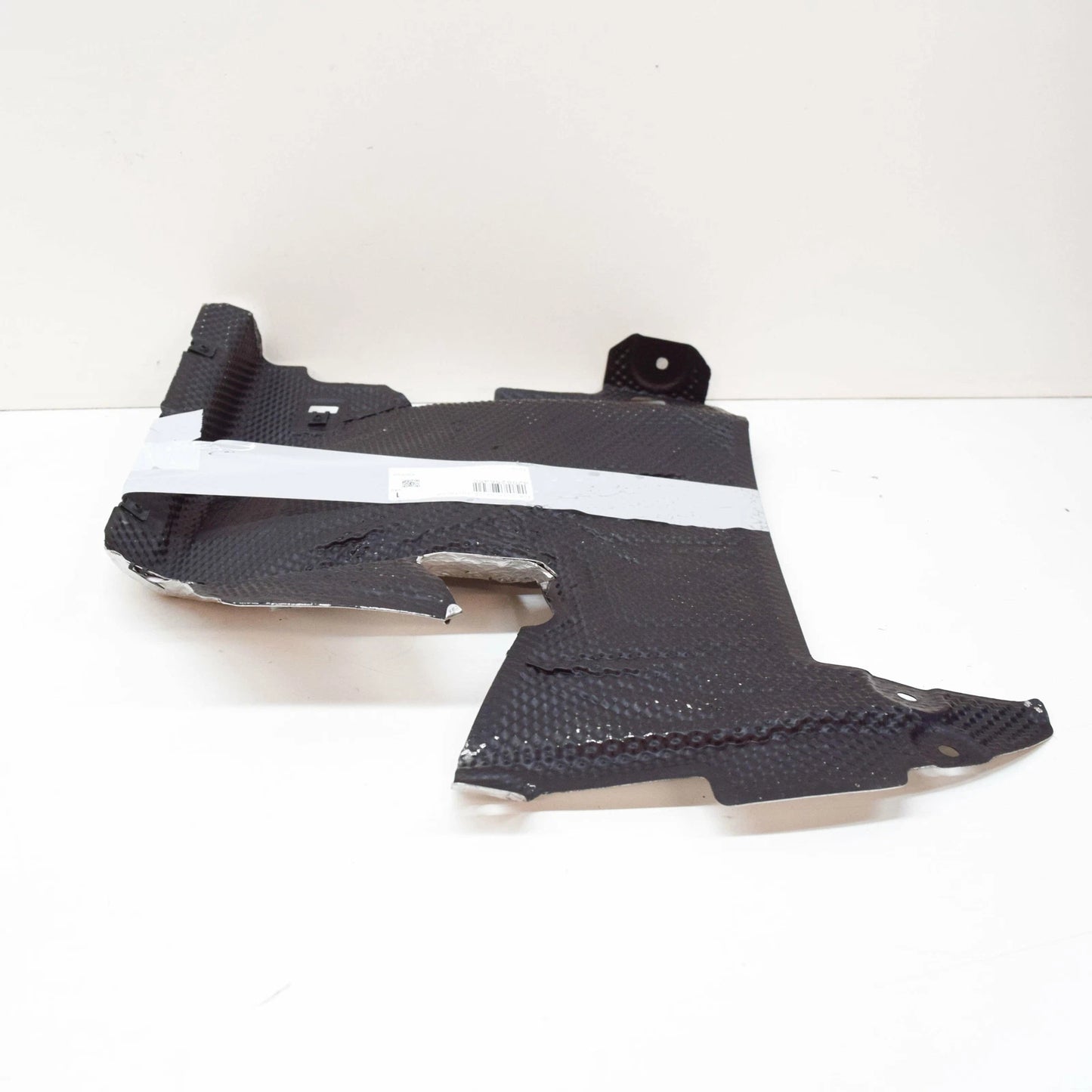 NEW AUDI R8 42 REAR UPPER LEFT HEAT SHIELD PLATE 420825645C