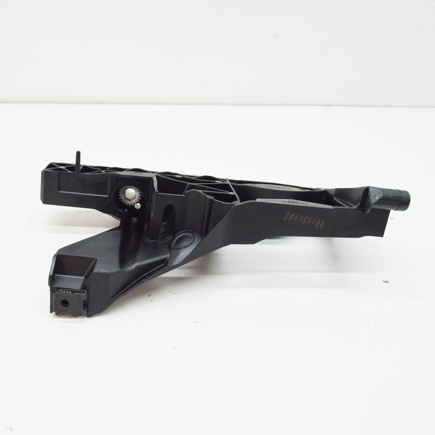 NEW AUDI A6 C7 RIGHT HEADLIGHT BRACKET 4G0805608A ORIGINAL