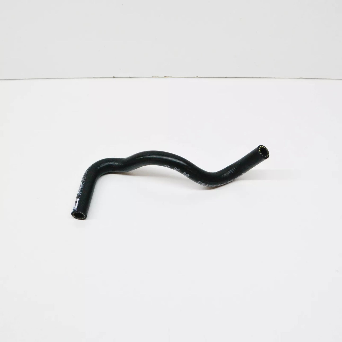 NEW AUDI A6 AVANT C6 FUEL FEED HOSE 4F0201215AL