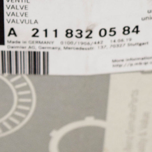 NEW MERCEDES BENZ E W211 HEATER DUO VALVE A2118320584 ORIGINAL