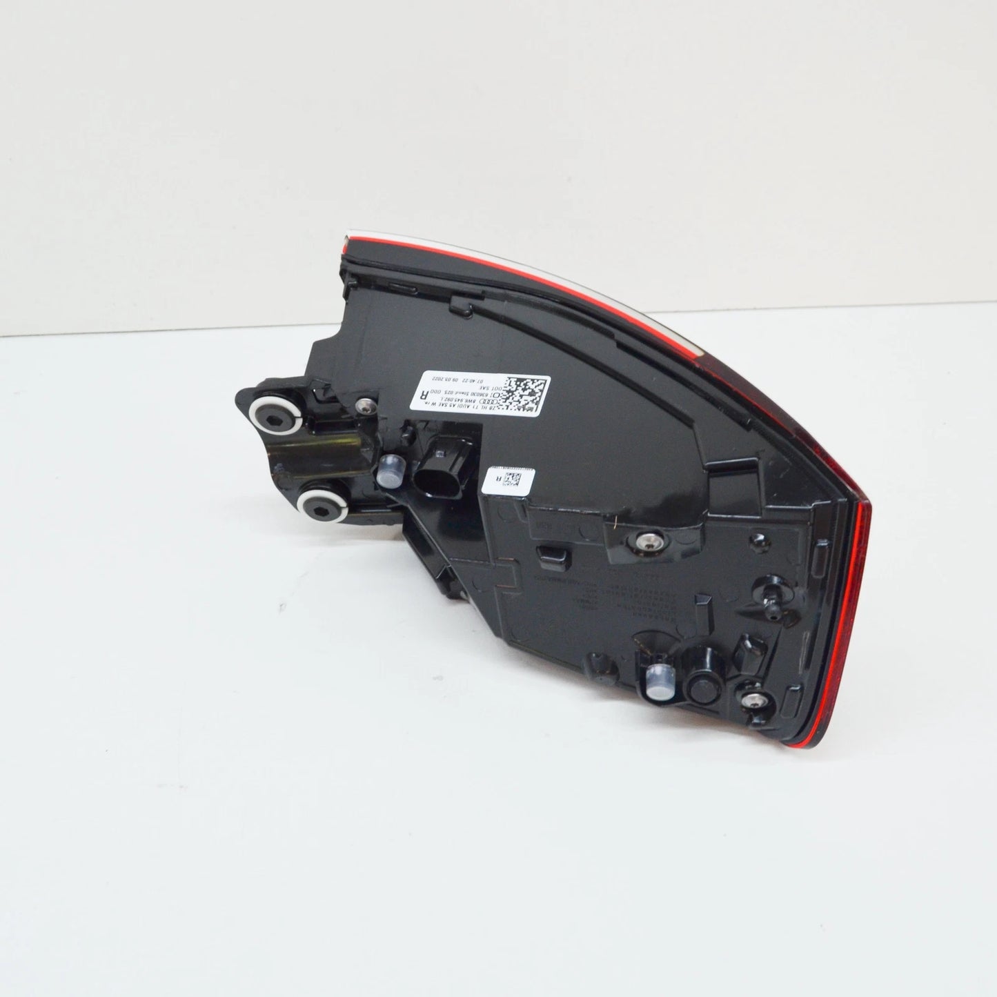 NEW AUDI A5 8W6 REAR RIGHT TAILLIGHT 8W6945092L ORIGINAL