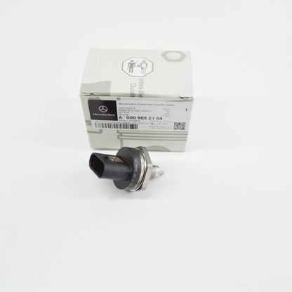 NEW MB CLS C257 CONDENSER PRESSURE/TEMPERATURE SENSOR A0009052104 ORIGINAL