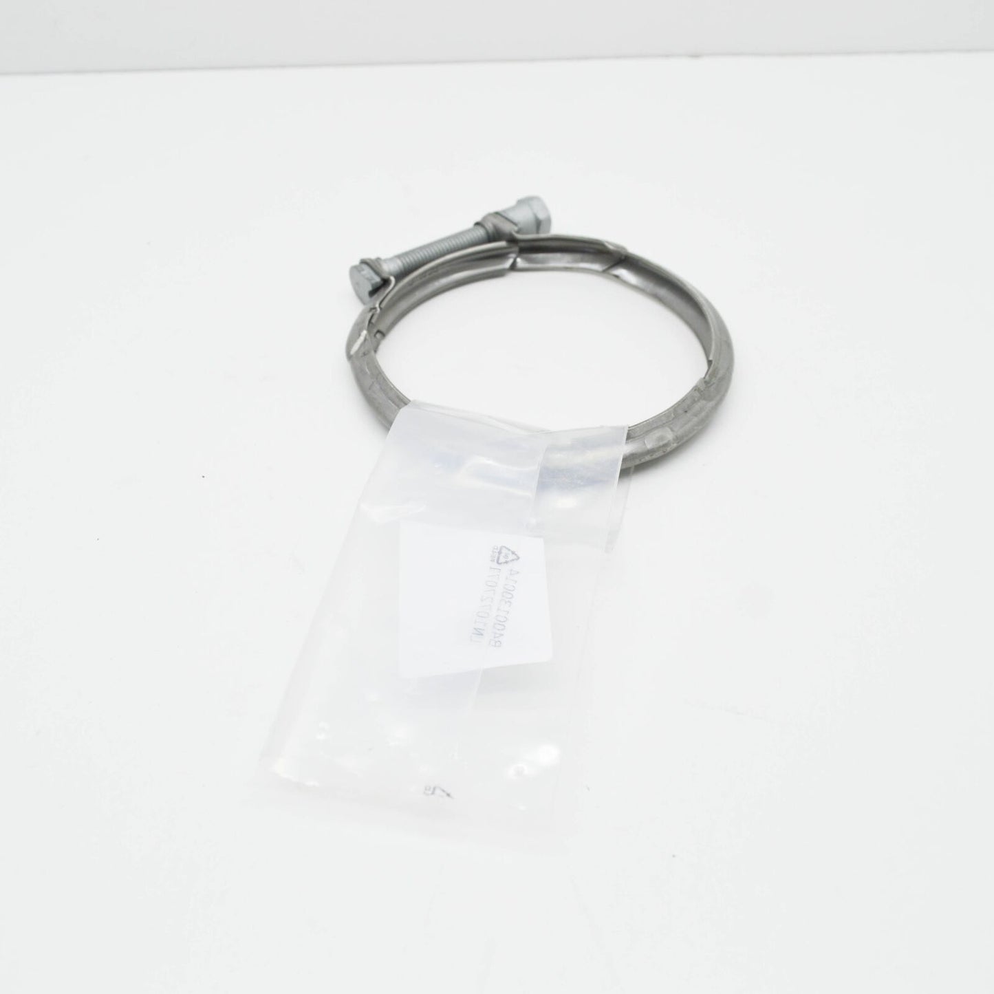 NEW MERCEDES-BENZ C W205 REAR LEFT EXHAUST PIPE CLAMP A0009951733 ORIGINAL