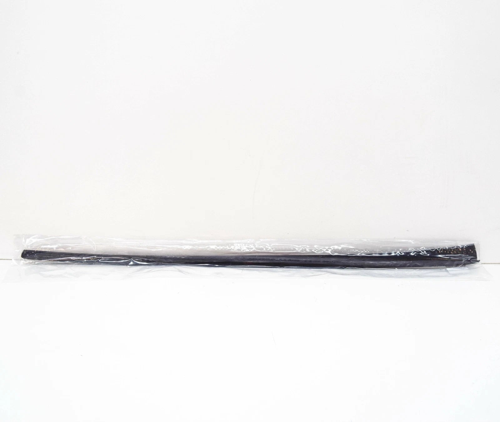 NEW VOLKSWAGEN GOLF MK7 FRONT WINDSHIELD LEFT TRIM 5G0854327B5AP ORIGINAL