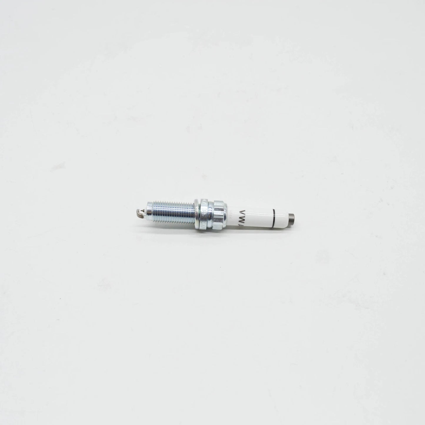 NEW AUDI RSQ8 SPARK PLUG 0P2905601A ORIGINAL