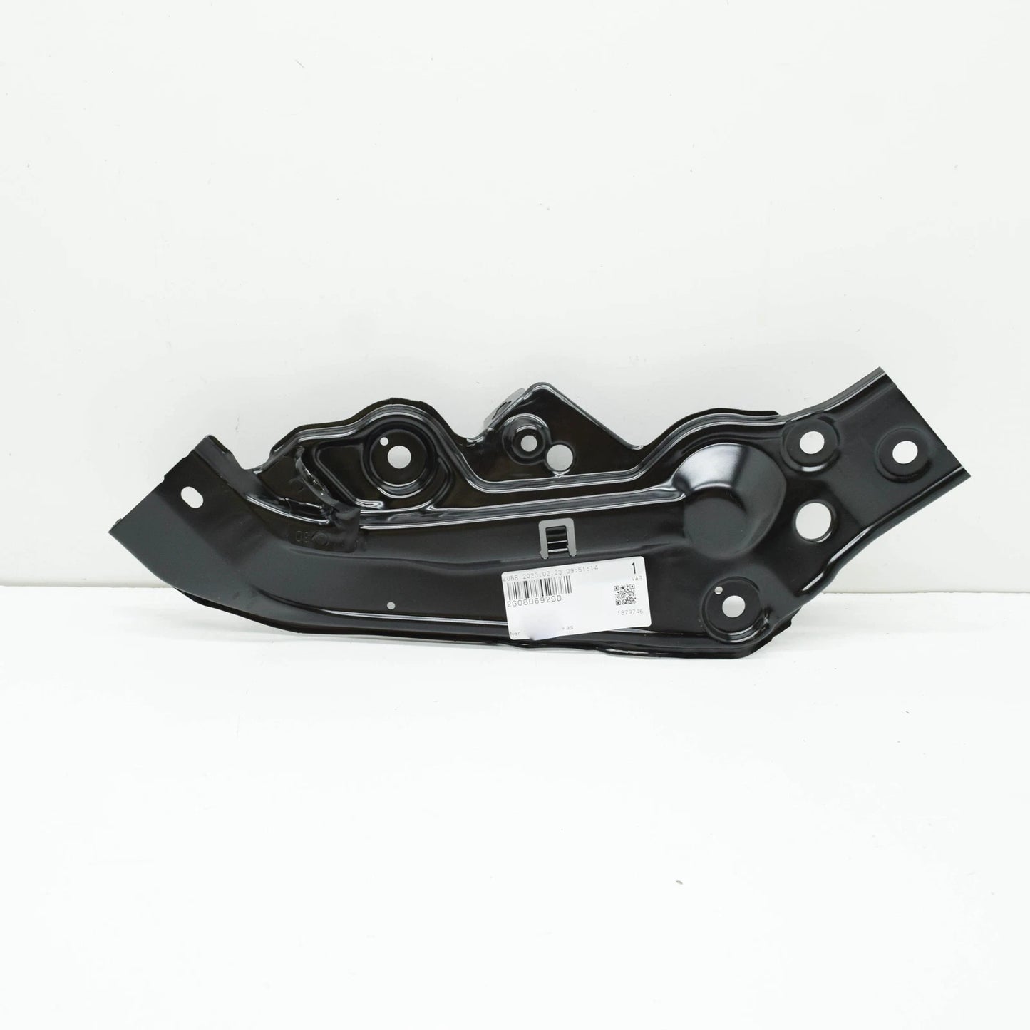 NEW VOLKSWAGEN POLO AW RLEFT UPPER RADIATOR BRACE 2G0806929D ORIGINAL