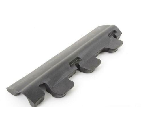 NEW MB ML W164 AMG RIGHT FUEL DISTRIBUTOR DAMPING WEDGE A1562260285 ORIGINAL