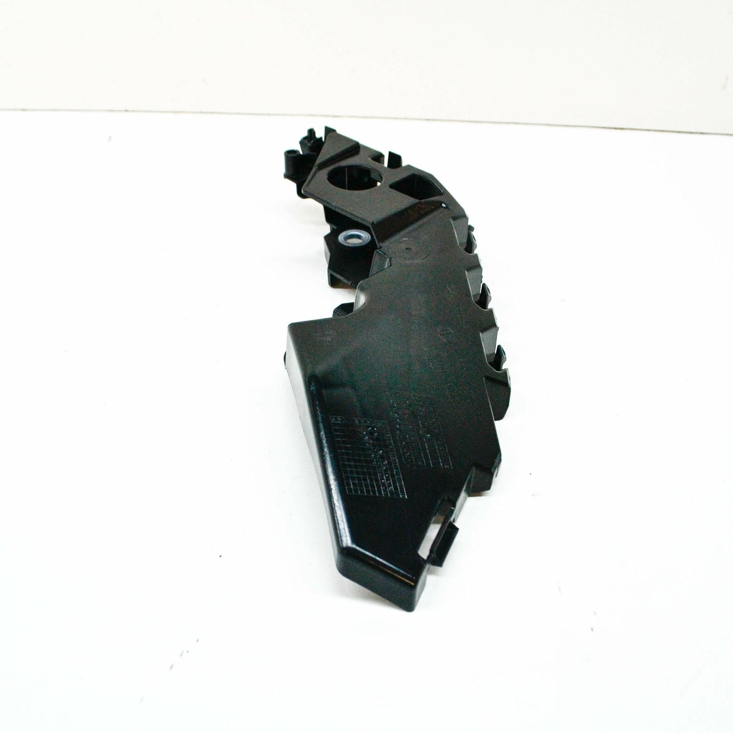 NEW VOLKSWAGEN TIGUAN AD MK2 FRONT RIGHT BUMPER BRACKET 5NA807050B ORIGINAL