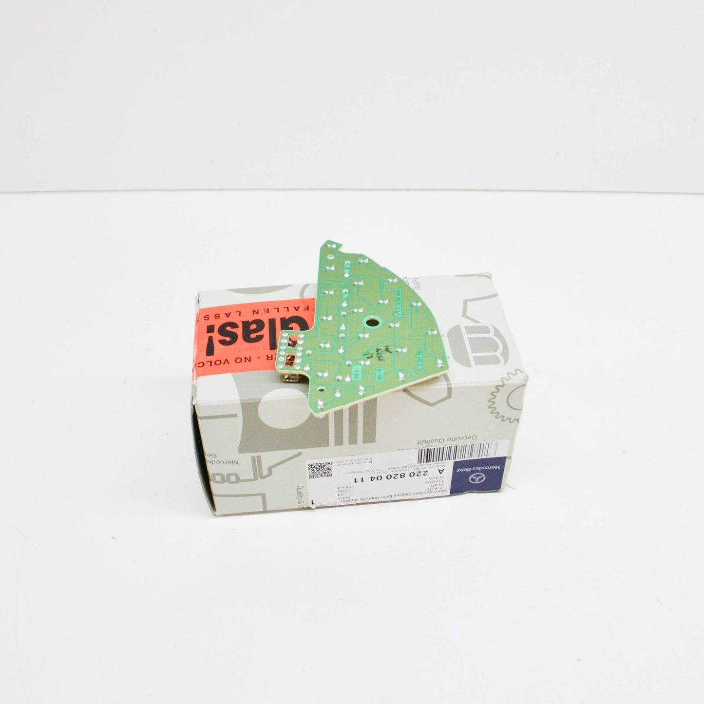 NEW MERCEDES-BENZ S W220 REAR RIGHT TAIL LIGHT PLATE A2208200411 ORIGINAL