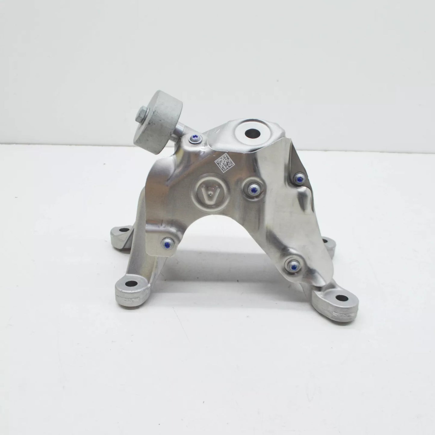 NEW BMW 4 COUPE G22 ENGINE RIGHT SIDE BRACKET 22119470132 ORIGINAL