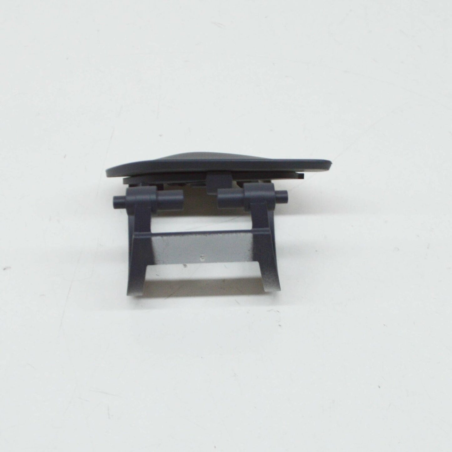 NEW MB CLK C209 RIGHT HEADLIGHT WASHER COVER CAP A20988004059999 ORIGINAL