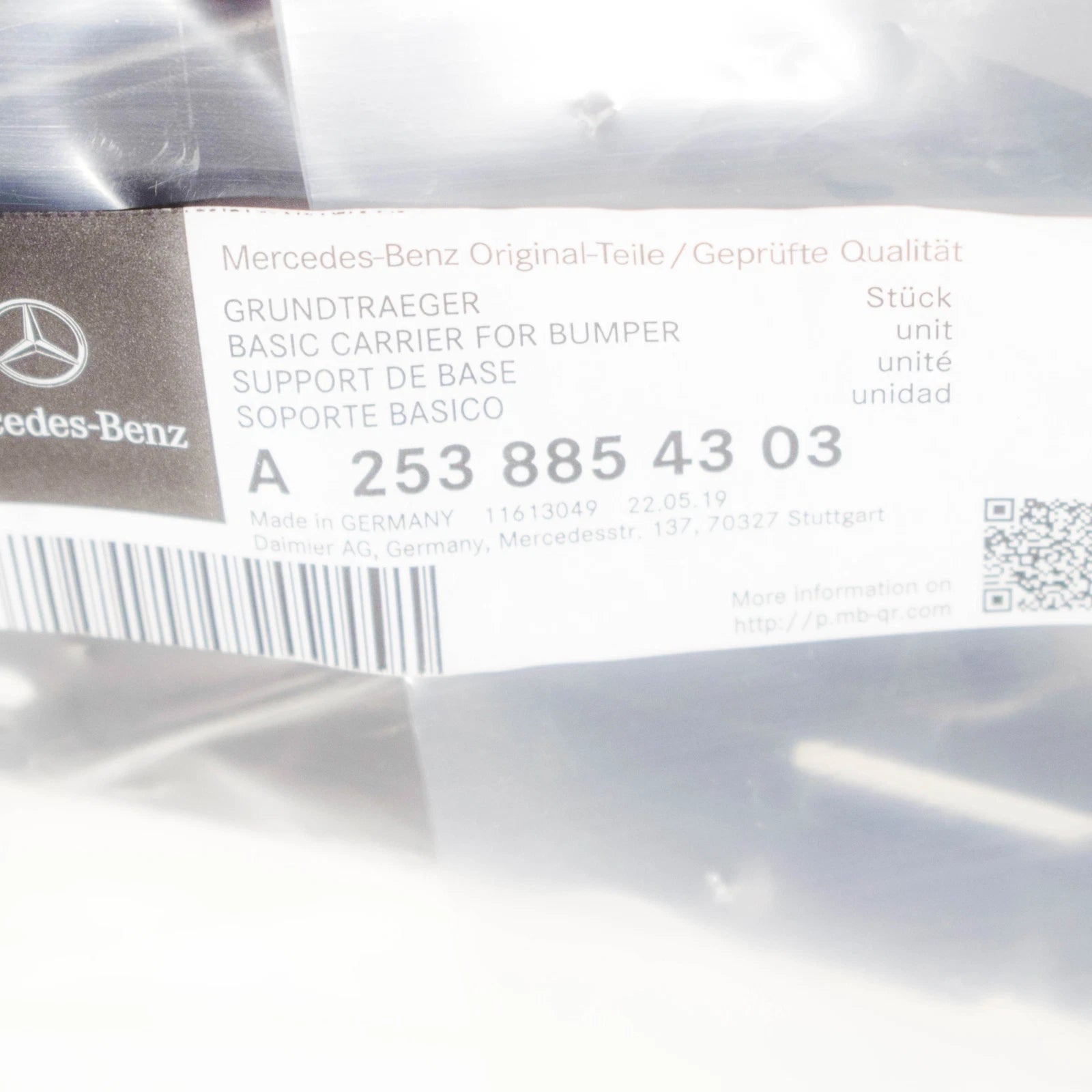 NEW MB GLC C253 FRONT BUMPER RIGHT BASIC MOUNTING A2538854303 ORIGINAL