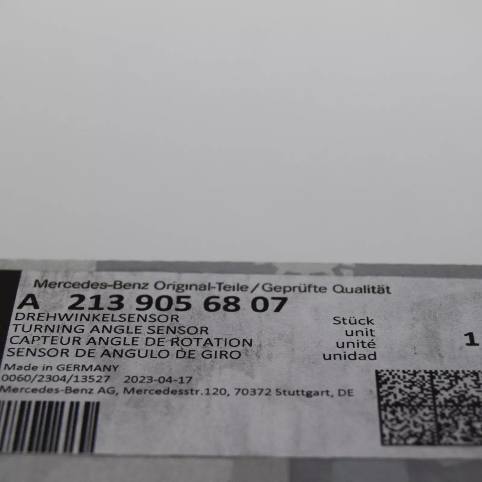 NEW MERCEDES-BENZ E W213 REAR RIGHT HEIGHT LEVEL SENSOR A2139056807 ORIGINAL