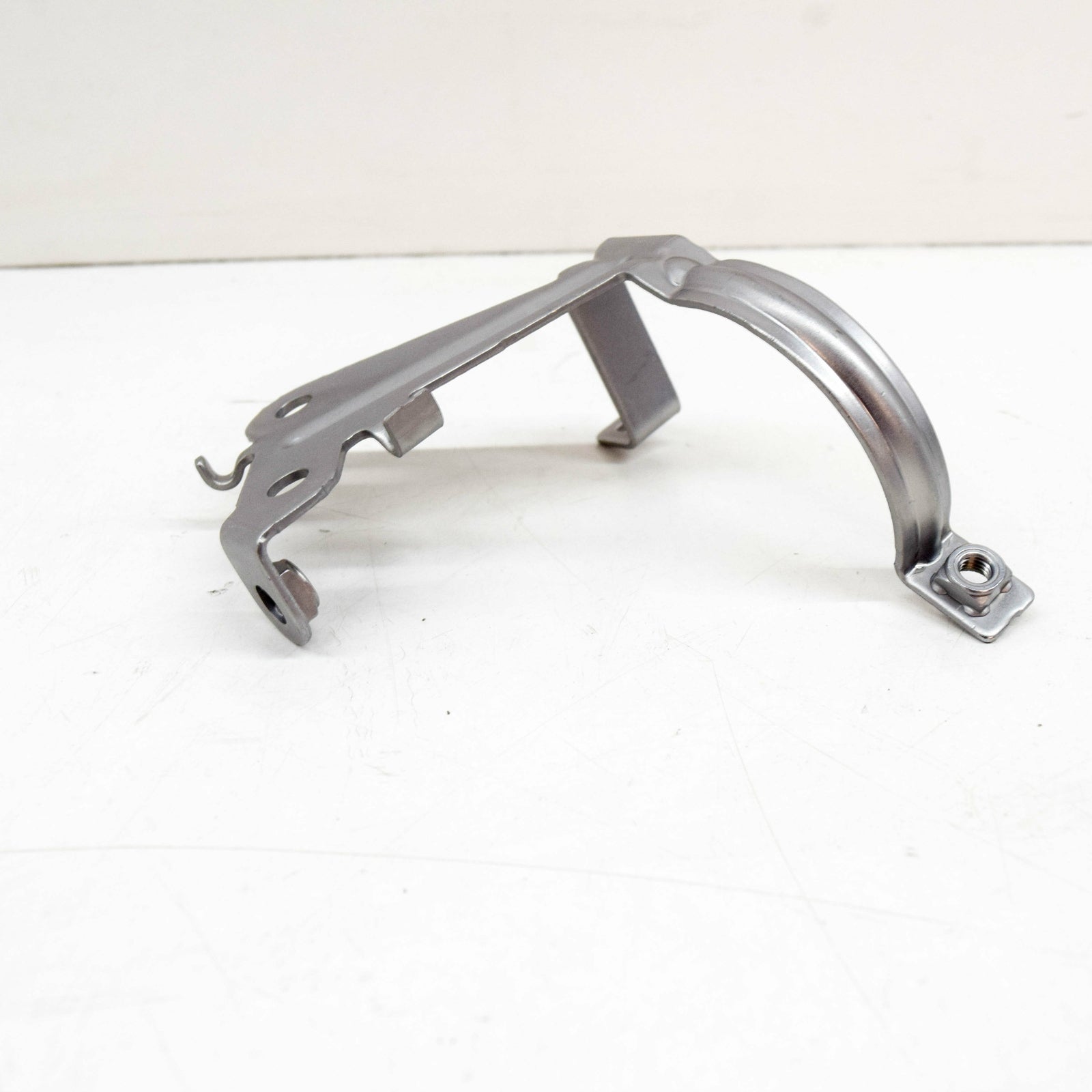 NEW MERCEDES-BENZ C COUPE C205 WATER PUMP HOLDER A2055016020 2015 ORIGINAL